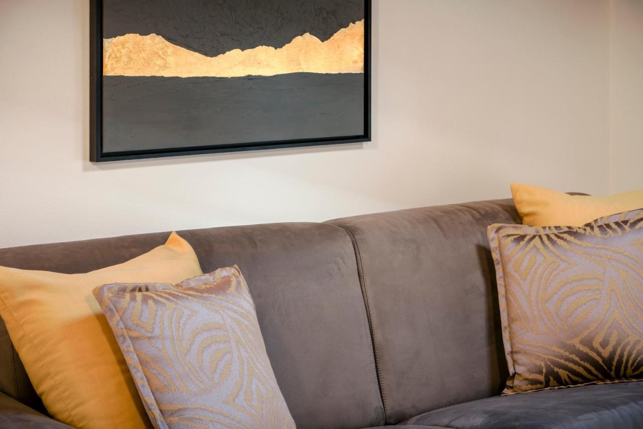 Lovely Mansard Iseo Portelle Holiday With Private Parking And Bike Storage Dış mekan fotoğraf